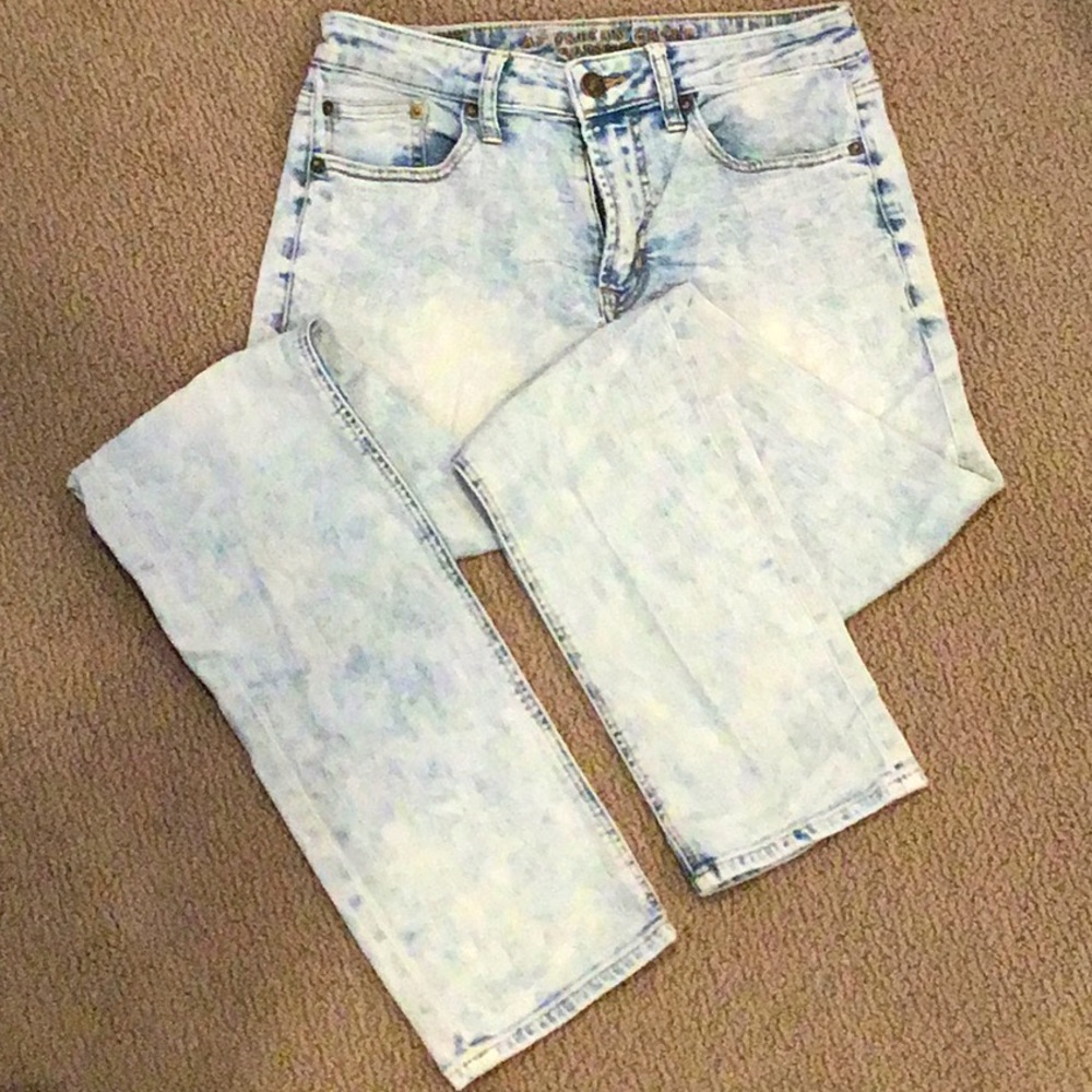 American Eagle Outfitters Faded Wash Jeans